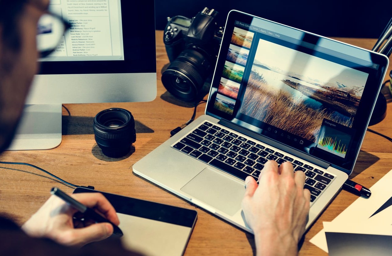 lightroom editing photos computer